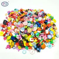 Real Sale HL 50pcs/100pcs Mix Shape Lots Colors Diy Scrapbooking Cartoon Buttons Plastic Childrens Garment Sewing Notions Haberdashery