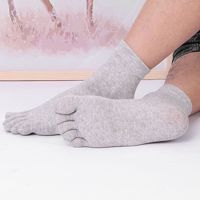 QQMALL 1 Pair Sports Socks Uni Cotton Socks Five Toe Socks Five Fingers Socks Women Men Solid Color Running Comfortable Breathable Crew socksMulticolor