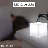 ไฟ LED LED หรี่แสงได้ทรงลูกบาศก์ไฟกลางคืนข้างเตียงชาร์จได้16สีสำหรับไฟตกแต่งบ้านแสงเรืองแสง