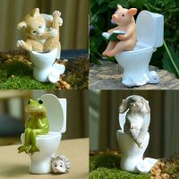 Cats Daily Life Cute Pig on The Toilet Figure Cute Bunny Animal Miniature Sculptures Desktop Car Ornaments Toys Gift for Kids