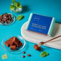 SQUARE2 Nama Chocolate Mint Dark60% นามะช็อกโกแลตมิ้นท์ ดาร์ก 60%