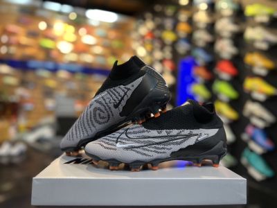 【Special Deals】รองเท้าฟุตบอล-Phantom GX Elite FG สตั๊ดฟุตบอล รองเท้าสตาร์ท พื้นปุ่มรองเท้าสตั๊ด Football Boots-Free Football 100% Authentic