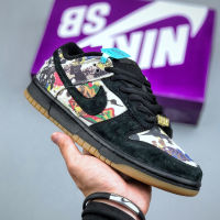 SB Dunk Low "Rammellzee" in black  Mens sports shoes  Womens recreational skateboard shoes  FD8778 001