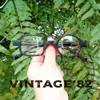 กรอบแว่น Vintage82 สีกระด้าน ขากระเงา กรอบวินเทจ ทางกลม-เหลี่ยม นำไปตัดเลนส์สายตาที่ร้านแว่นได้