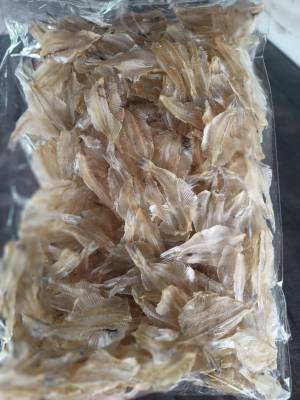 ปลาแห้ง 500กรัม(ครึ่งกิโล) ปลาขาวผ่าผีเสื้อ ปลาแก้วผ่าตากแห้ง อร่อยไม่เค็ม