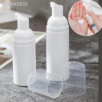 ❒  1pcs Travel sub-packed facial cleanser foaming mousse bottle foaming mousse Lotion facial cleanser shampoo bottling water bottle