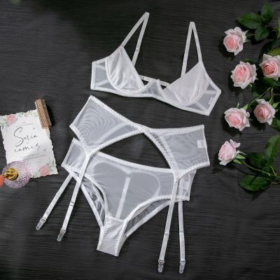 2023 Korean Erotic Lingerie Open Bra Kit Push Up Sexy Sensual Underwear 3-Piece Heart Hollow Crotchless Panties Garter Intimate