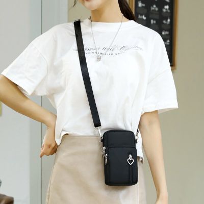 ：“{—— New Mobile Phone Bag Womens Messenger Bag Hanging Neck Coin Purse Vertical Handbag New All-Match Mini Small Crossbody Bag