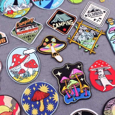 【YF】❒✇  Iron Patches Camping Embroidered Clothing Thermoadhesive Adventure Stickers