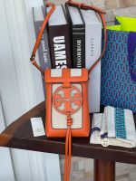 กระเป๋าสะพายข้าง ใส่โทรศัพท์ได้ Tory Burch Miller Leather &amp; Canvas Crossbody Phone Case