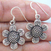 Sunflower  nice  earrings 925 sterling silver Thai handmade สวยงามไทยตำหูดอกทานตะวันงานฝีมือสวยของฝากที่มีคุณค่าของฝากถูกใจน่ารัก