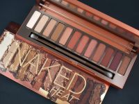 แท้ค่ะ Urban Decay Naked Heat Eyeshadow Palette