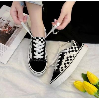 COD DSFGERERERER 2021 new classic lace up checkerboard casual board shoes canvas shoes small white shoes lazy shoes Korean trendy shoes