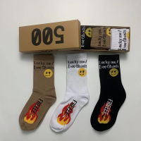 Dropshipping Kanye West Smiley Flame Socks Men Women Lucky me I see Ghosts Logo Long Crew Cotton Hip Hop nd Socks 3 Pairsbox