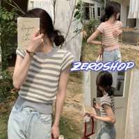 Zero shop?พร้อมส่ง? (Zero-63045) เสื้อถักไหมพรมแชนสั้นคอกลม ลายทางน่ารักเบาบางใส่สบาย