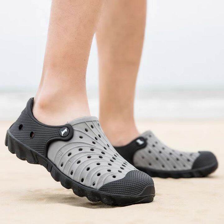 soft crocs shoes