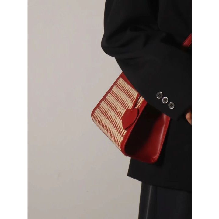 hot-sale-red-fragrance-bag-womens-2023-winter-new-high-end-niche-light-luxury-messenger-shoulder
