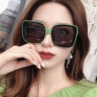 【CW】 2022 Sunglasses Women  39;s Large Frame Face Thin Sunshade and UV Protection