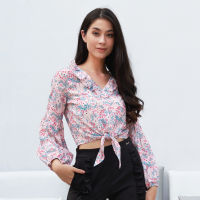 เสื้อลายดอกไม้แขนพอง | Floral Print Blouse with Puff Sleeves