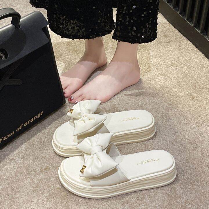 hot-sale-style-slippers-womens-summer-outer-2023-new-fashion-net-red-bow-out-thick-bottom-seaside-sandals