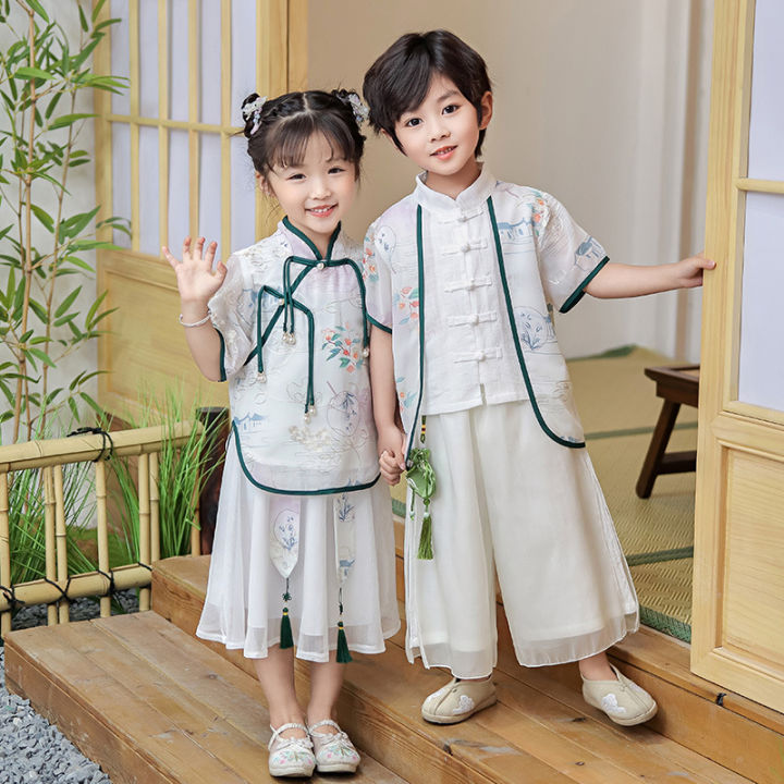 เสื้อผ้าเด็กชายชุดสองชิ้นชุดฮั่นฟู่สไตล์จีนชุดการแสดงวันเด็กชุดเด็กชายชุดกระโปรงเด็กหญิงฤดูร้อนใหม่