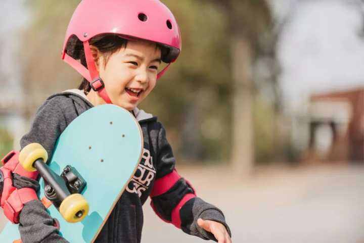 skateboard-สเก็ตบอร์ดสำหรับเด็ก-skateboard-ขนาด-60-ซม-สเก็ตบอร์ด-4-ล้อ-สเก็ตบอร์ด-เริ่มต้นสี่ล้อสเก็ตบอร์ด-ของเล่นสเก็ตบอร์ด-สกู๊ตเตอร์ของขวัญ