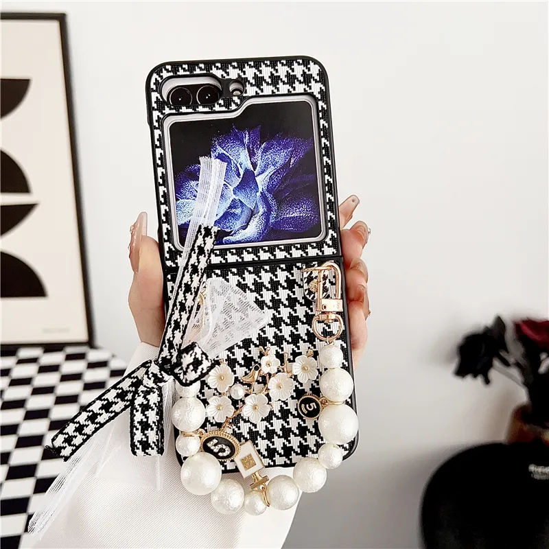 Galaxy Z Flip 5 Case With Pearl Strap, Cute Z Flip 5 Case With