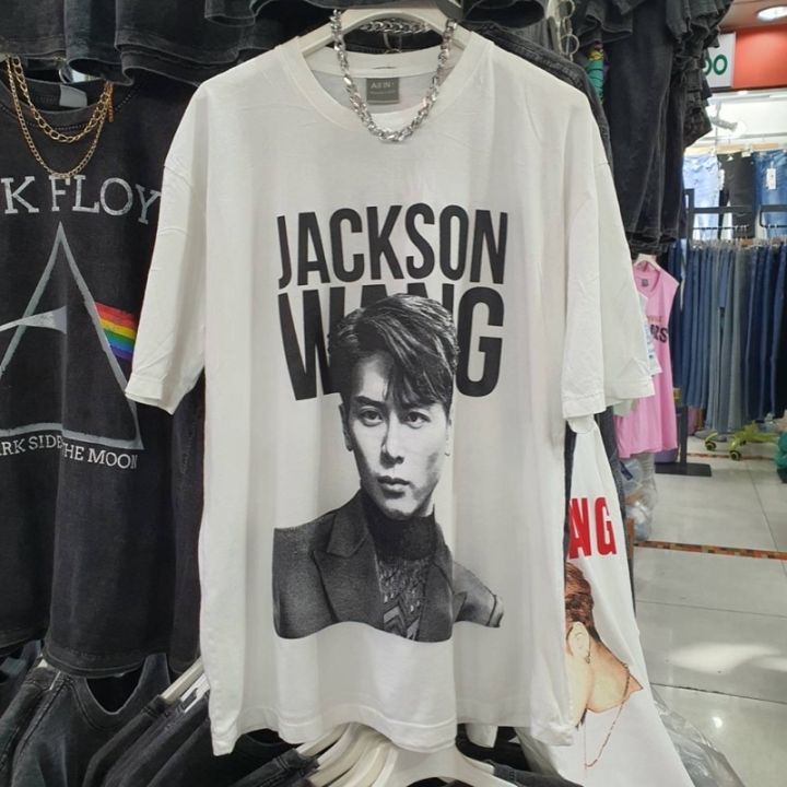 เสื้อยืดพิมพ์ลายพรีเมี่ยม-เสื้อยืดลาย-แจ็คสัน-jackson-wang