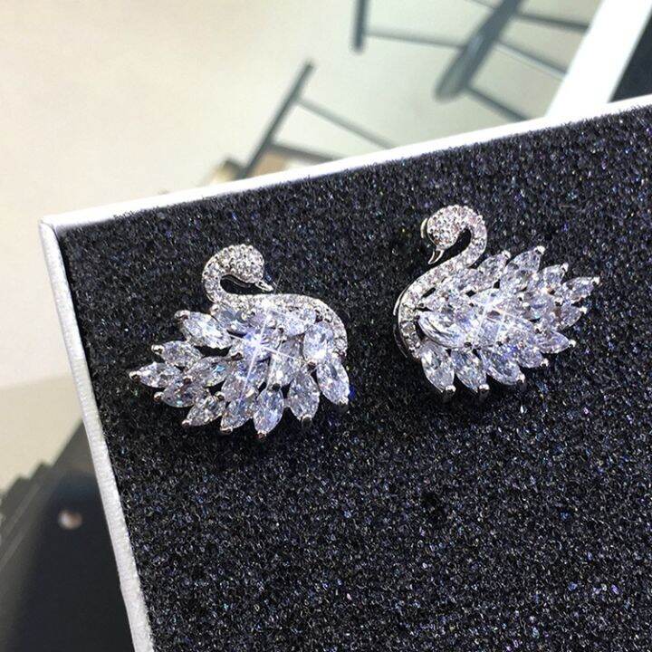 Korean version s925 silver needle hypoallergenic rhinestone swan earrings elegant and sweet cute animal earrings accessories earring for women gift | Korean version s925 silver needle hypoallergenic rhinestone swan earrings elegant and sweet cute animal earrings accessories earring for women gift |