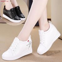 【Ready Stock】 ☜✓ C40 [Ready Stock] Inner Height Increase Small White Shoes Women 2022 Casual Autumn Breathable Thick-Soled All-Match Womens 7CM Heightening Sports Wom