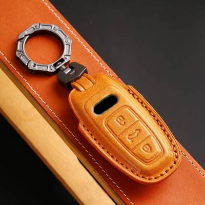 Luxury Real Leather Car Key Case Cover Fob Holder for Audi A6 A4L A5 A7 A8L Q7 Q8 Q3 A3 Keyring Pouch Shell Keychain Protector