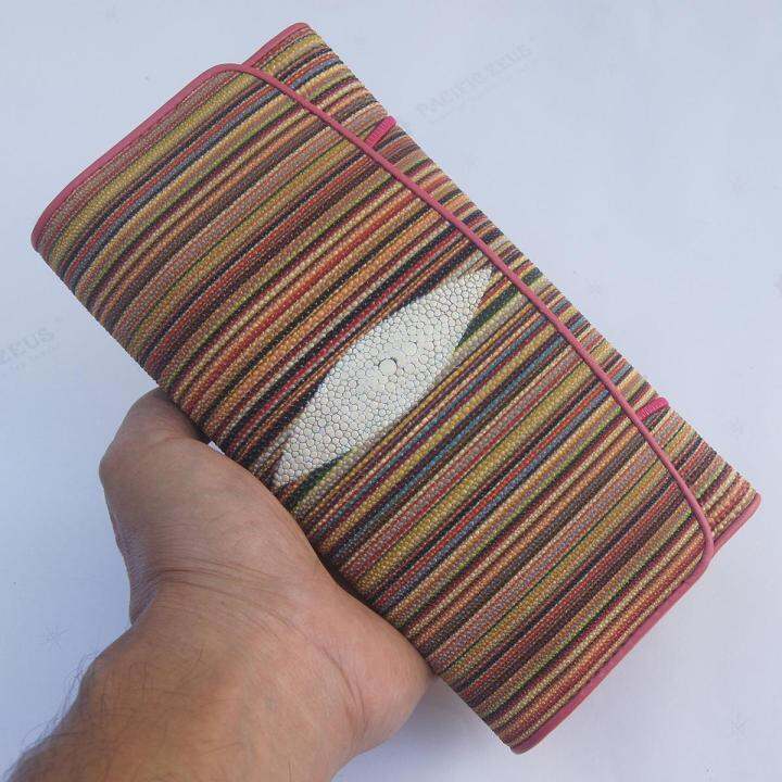 asian-สวย-3-fold-wallet-3-พับ-กระเป๋าหนังเป็นหนังปลากระเบนแท้สีสดใส-ใช้ทนทานแน่นหนา-beautiful-asian-3-fold-wallet-3-fold-the-leather-wallet-is-genuine-stingray-skin-in-bright-colors