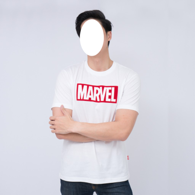 DSL001 เสื้อยืดผู้ชาย Marvel Men Logo T-Shirt Flock Print - เสื้อมาร์เวลผู้ชายพิมพ์กำมะหยี่ characters studio เสื้อผู้ชายเท่ๆ เสื้อผู้ชายวัยรุ่น
