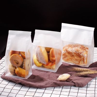 ถุงใส่ขนมปัง ถุงขนมปังโทส ถุงคราฟฝรั่งเศสสีขาว มีลวดรัดปากถุง (แพ็ค 50ใบ)