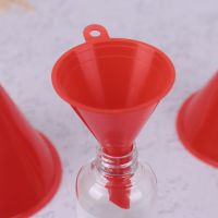 4PCS/Set Funnel Red Plastic Car Fuel Funnel Diagonal Simple Portable Home Fuel Funnel Lab Supplies