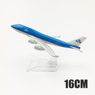 BOKALI 1:400 KLMโบอิ้ง747เครื่องบินจำลองโครงอัลลอยโมเดลเครื่องบินตกแต่งของขวัญ
