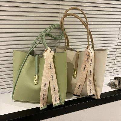 ☇№ New Chio2nd green rhyme tote bag womens 2022 new spring commuting bag large-capacity shoulder bag