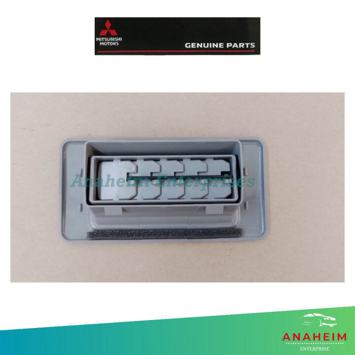 Mitsubishi Pajero Fieldmaster CK Rear Aircon Vent Louver Outlet