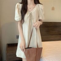 เสื้อผ้าแฟชั่นสำหรับสุภาพสตรี Big yards fat mm dress 2023 new loose cover meat show thin skirt hubble-bubble sleeve draw string lace-up dress