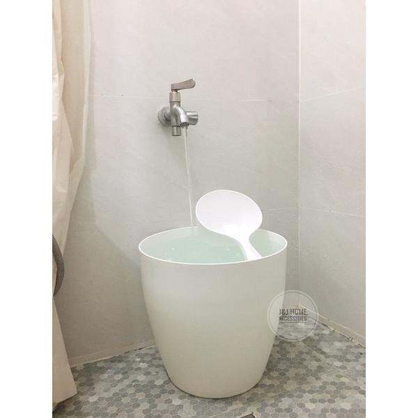 Aesthetic Minimalist All white Timba and Tabo Set Pail Bucket Dipper ...