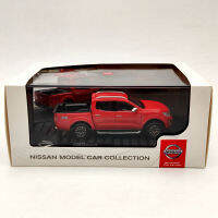 1:43สำหรับนิสสันนาวารา4x 4รถกระบะสีแดง Diecast รุ่นจำกัดของเล่นรถของขวัญ