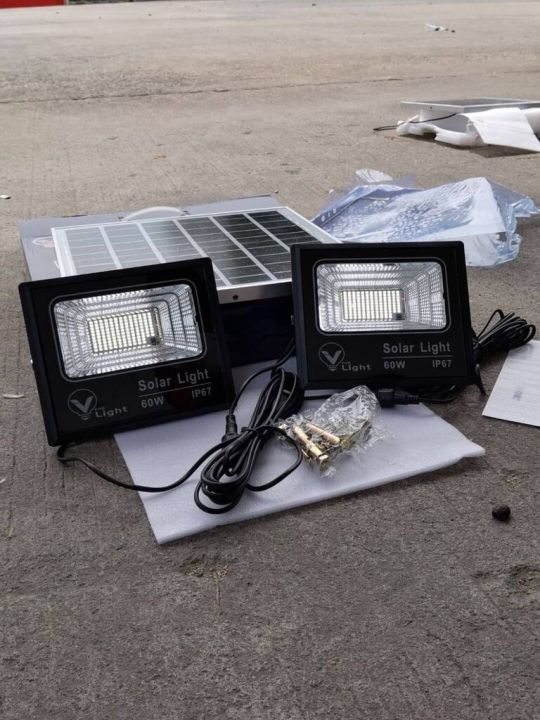 vlight-โคมโซล่าเซล-1แผง-2โคม-60w-100w-150w-floodlight-twin-solar-cell-สปอร์ตไลท์-โซล่าเซล-saloarcell