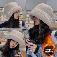 [Hana Clothing Store] Topi Bucket ผ้ากำมะหยี่หนาสำหรับผู้หญิงหน้าหนาวไซส์ใหญ่ขนกระต่ายอุ่นหมวกสำหรับชาวประมงกลางแจ้งปานามาหมวกกอร์ราส