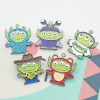 Disney Anime Pins Alien Cartoon Brooches Kawaii Pin Enamel Badges Cartoon Metal Ornaments Multi-function Anti Glare Scarf Buckle Fashion Brooches Pins