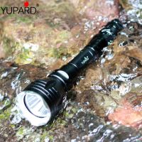 YUPARD ไฟ Led สีขาวไฟฉายใต้น้ำแอลอีดี T6 XM-L2กันน้ำลึก100เมตรที่ชาร์จแบตเตอรี่แบบชาร์จไฟได้18650