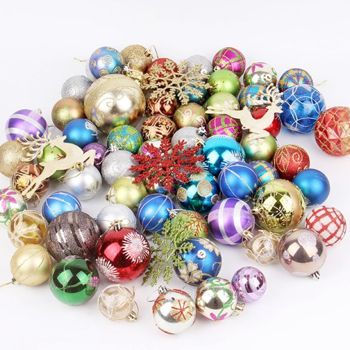 christmas-decorations-60-70-buckets-of-plastic-shiny-matte-christmas-balls-many-packages-of-christmas-tree-pendants