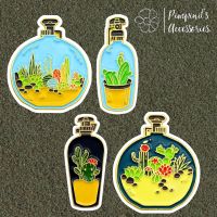 ʕ •ᴥ•ʔ ✿ พร้อมส่ง : เข็มกลัดเซ็ทต้นกระบองเพชรในขวดโหลแก้ว | Cactus in Glass Bottle Enamel Brooch Pin Set.