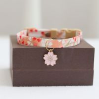 ☬❁ Sakura Floral Personalized Dog Choker Tags Engraved Glitter Gold Puppy Cat Collar Pendant Pet ID Name Collar Pet Accessories Paw