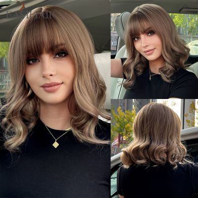 【jw】✹✑✟ Ash Blonde Short Wavy Synthetic Wigs with Bangs Bob Hair Wig for Resistant