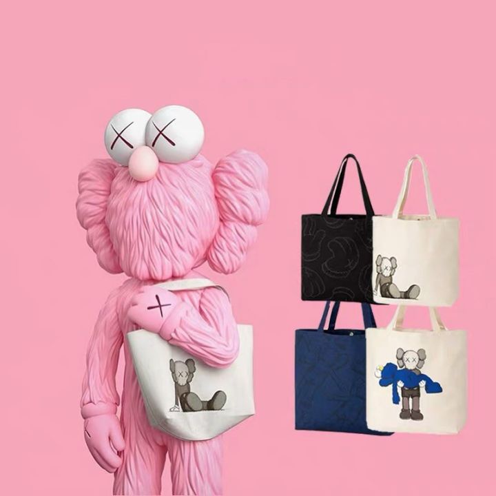 kaws-x-sesame-street-กระเป๋าสะพายแฟชั่นการ์ตูนกระเป๋าผ้าแคนวาส